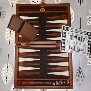 WOW Vintage Backgammon HIT INDUSTRIES 9 x 7 Burgundy Magnetic Chips Travel Korea